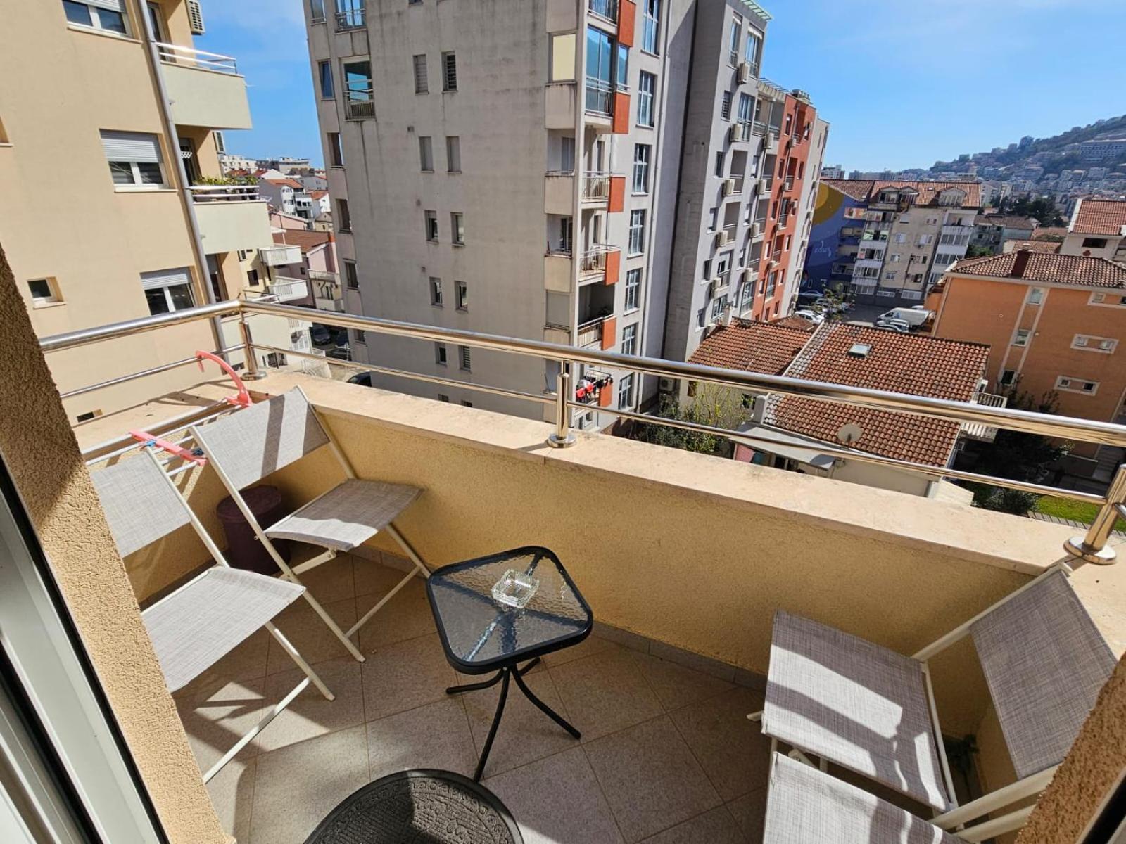 Apartman Morski Biser Apartment Budva Exterior photo